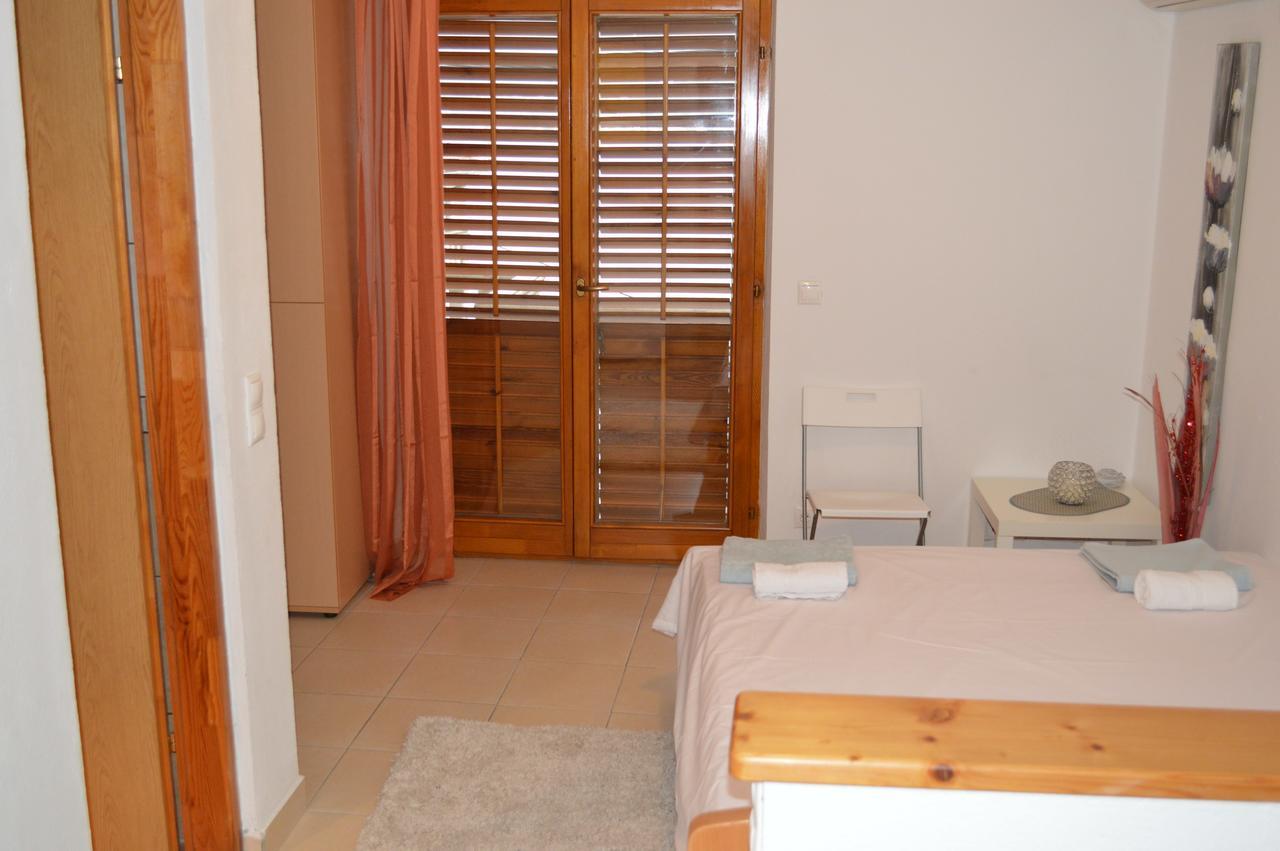 Apartment Aleksandar Tivat Exterior photo
